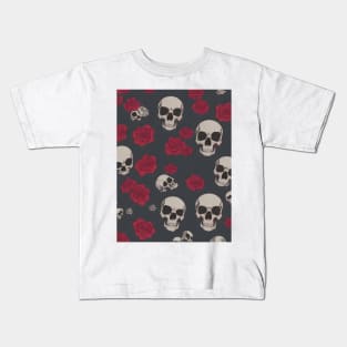 skulls and red roses Kids T-Shirt